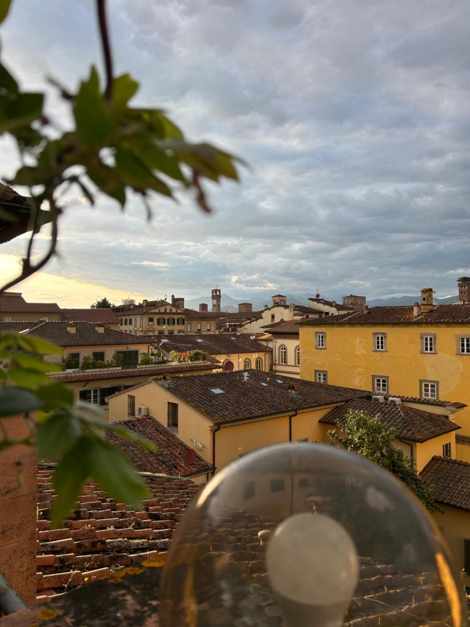 La Terrazza Fra Le Torri Apartman Lucca Kültér fotó