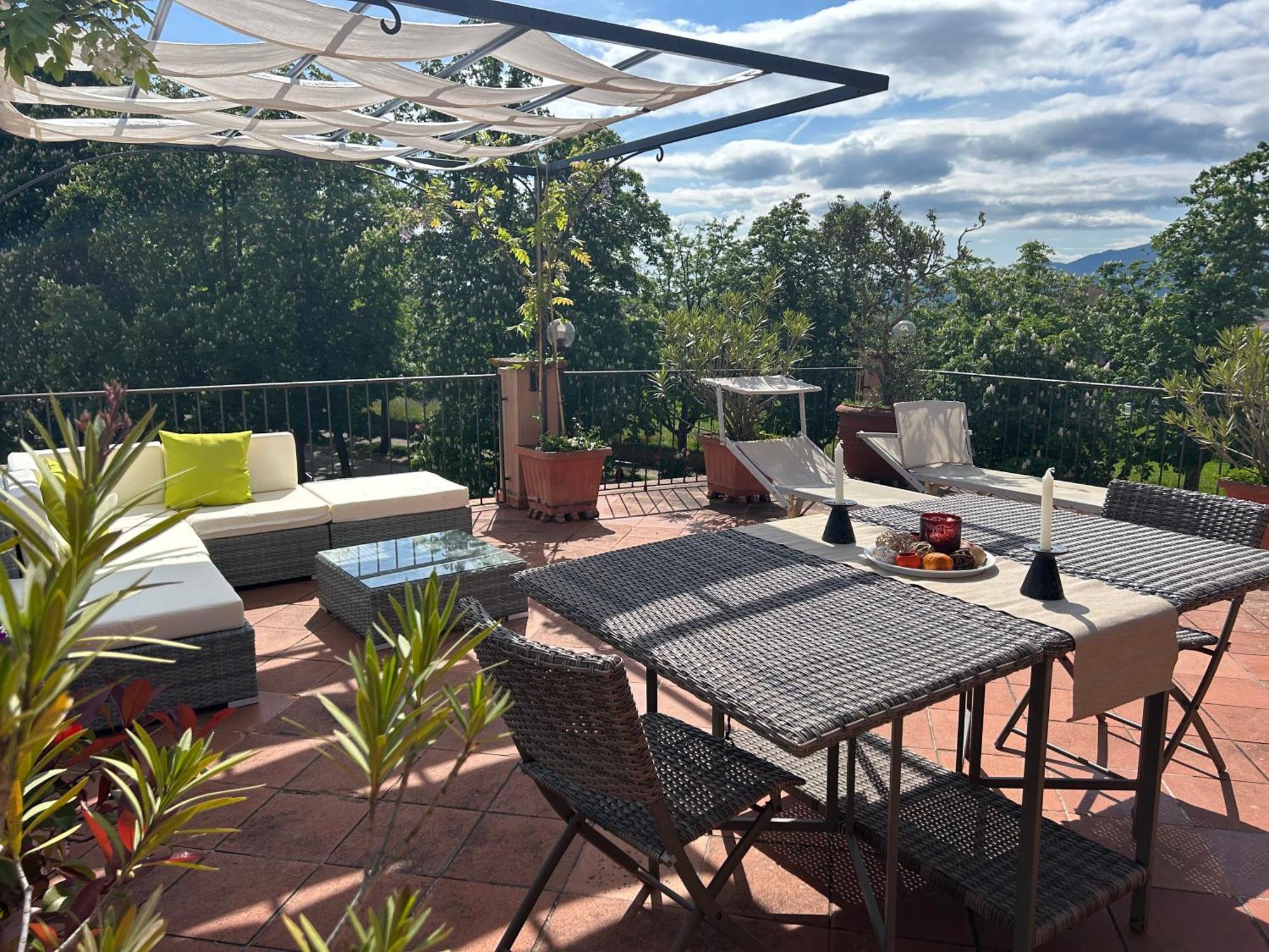 La Terrazza Fra Le Torri Apartman Lucca Kültér fotó